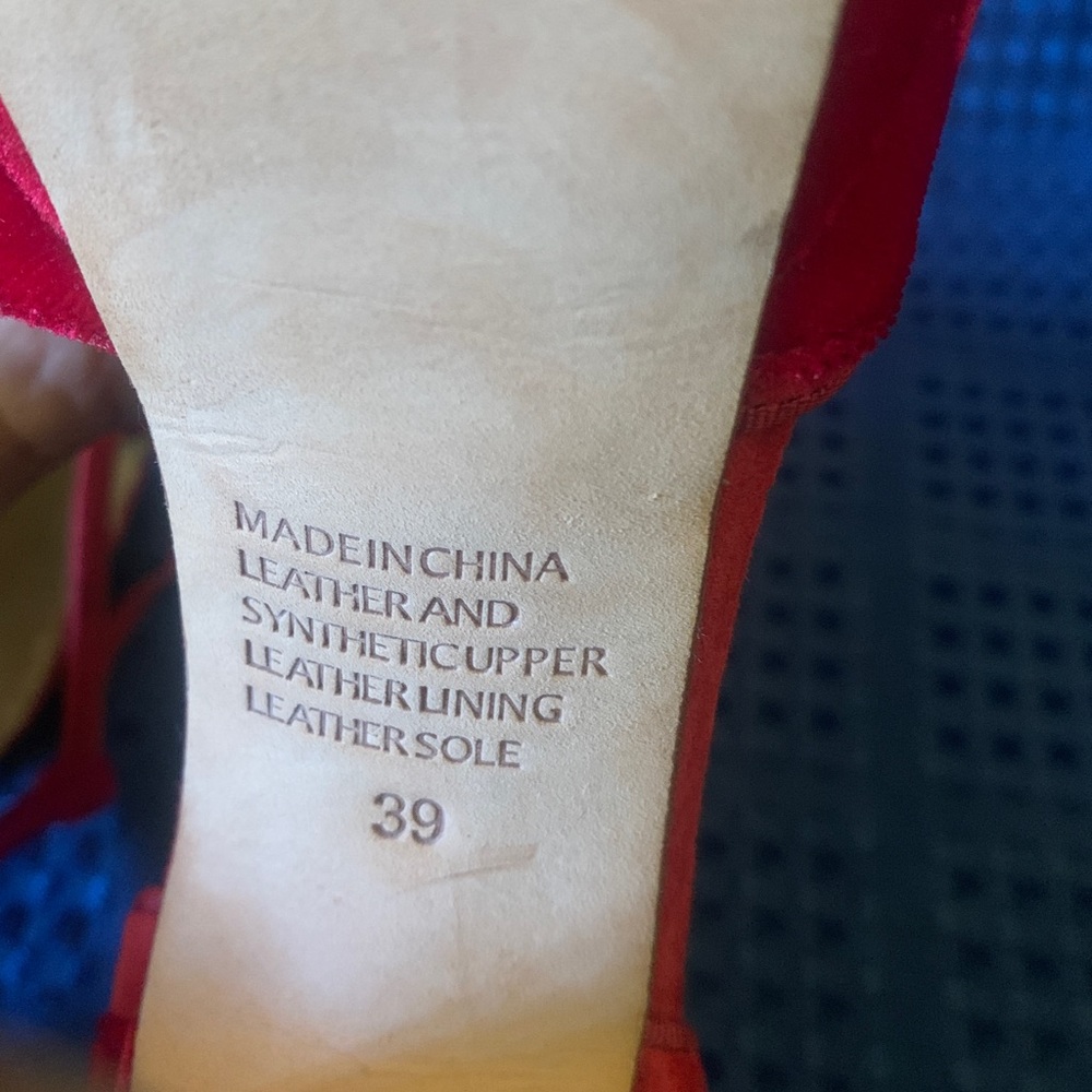 Mimco cherry red ‘Stolen Treasures’ sky high platform sandal heels barely worn. - Picture 6 of 6